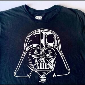 Star Wars Graphic Tee Darth Vader